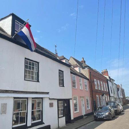 The Swan Inn Harwich Extérieur photo